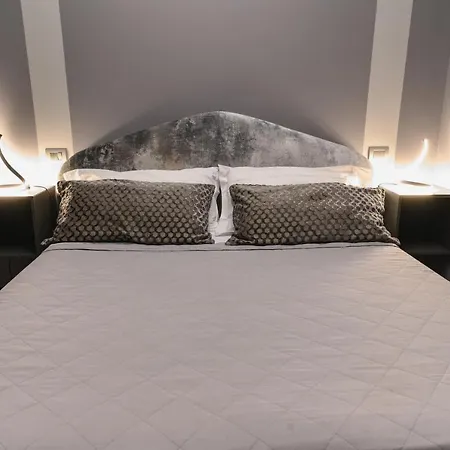 Cineapollo - Ogni Un Film! 4*