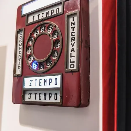 Cineapollo - Ogni Un Film! アパートホテル 4*