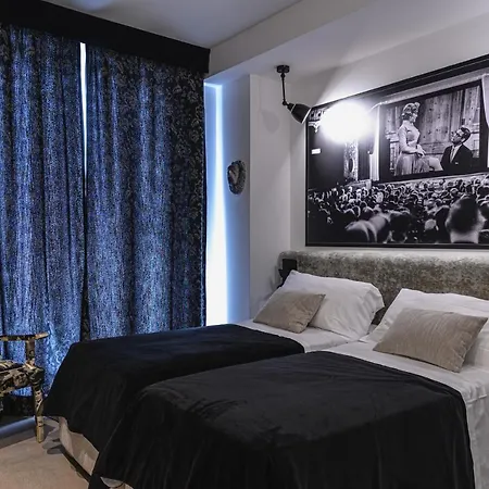 Aparthotel Cineapollo - Ogni Un Film!