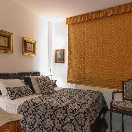 Cineapollo - Ogni Un Film! アパートホテル メッシーナ