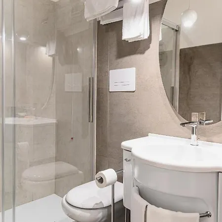 アパートホテル Cineapollo - Ogni Un Film! メッシーナ