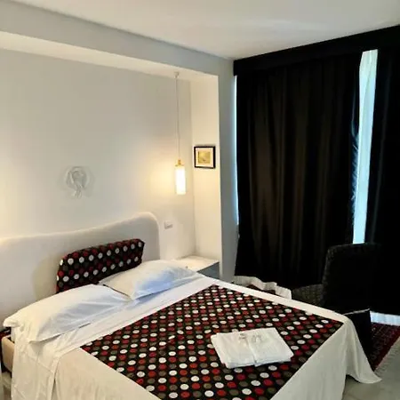 Cineapollo - Ogni Un Film! Aparthotel Messina
