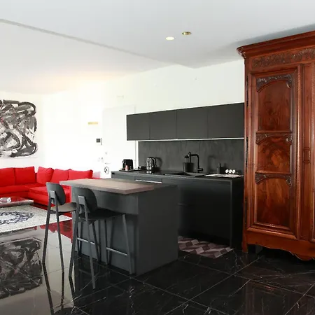 Aparthotel Cineapollo - Ogni Un Film!