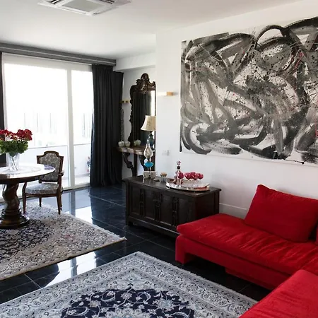 アパートホテル Cineapollo - Ogni Un Film! 4*