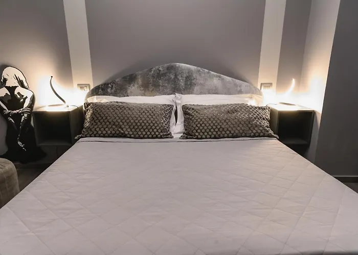 Cineapollo - Ogni Un Film! 4*