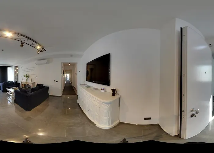 Cineapollo - Ogni Un Film! Aparthotel 4*