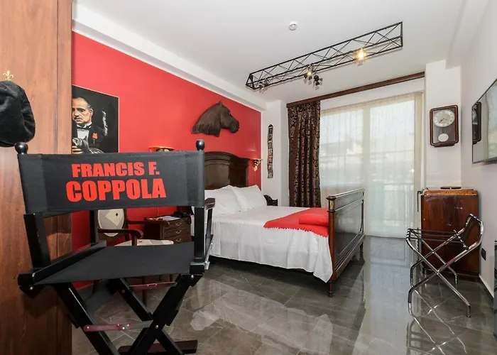 Aparthotel Cineapollo - Ogni Un Film! Messina