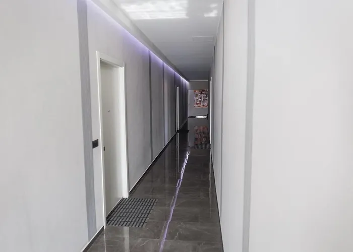 Aparthotel Cineapollo - Ogni Un Film!